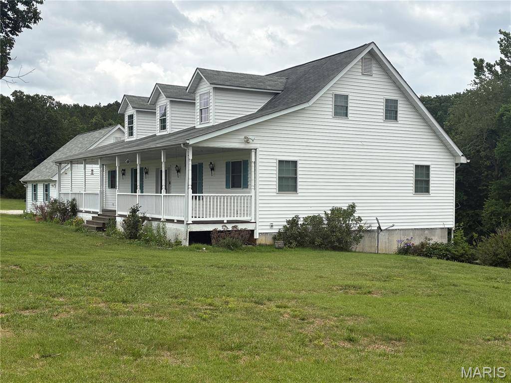 23458 E Highway 32, Boss, MO 65440