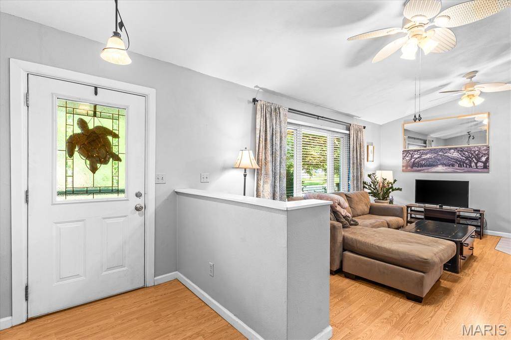 700 Andra DR, Maryville, IL 62062