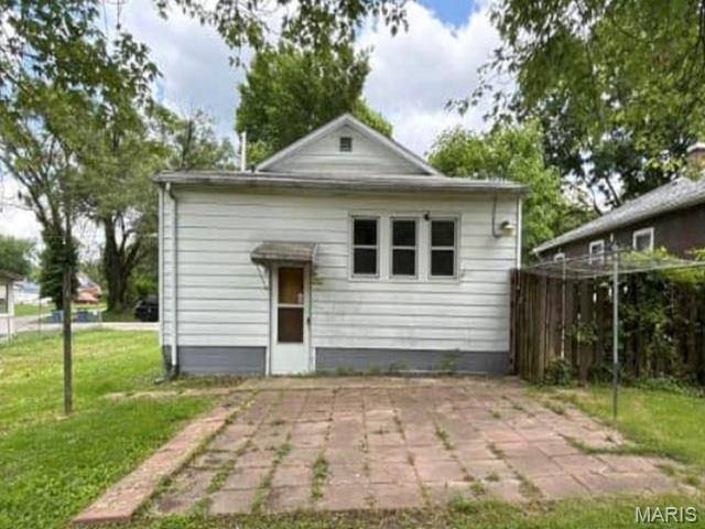 402 Condit AVE, Alton, IL 62002