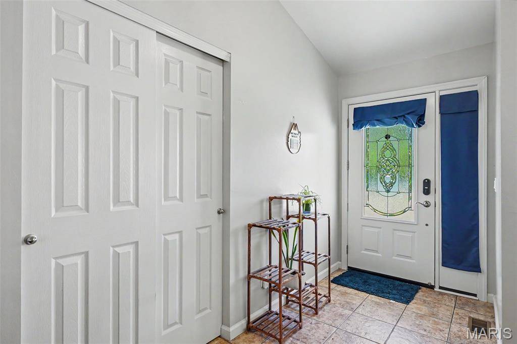 227 Highland Meadows DR, Wentzville, MO 63385