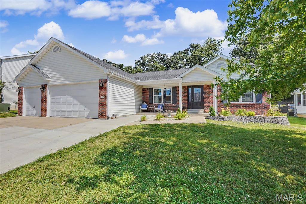 227 Highland Meadows DR, Wentzville, MO 63385