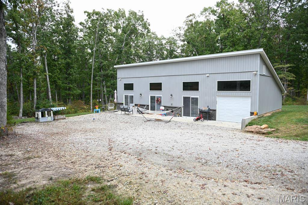 2103 Valley Creek Drive, Owensville, MO 65066