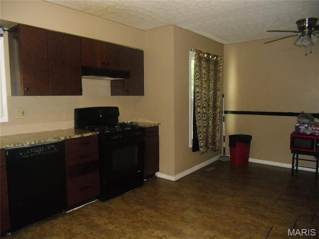 3212 West BLVD, Belleville, IL 62221
