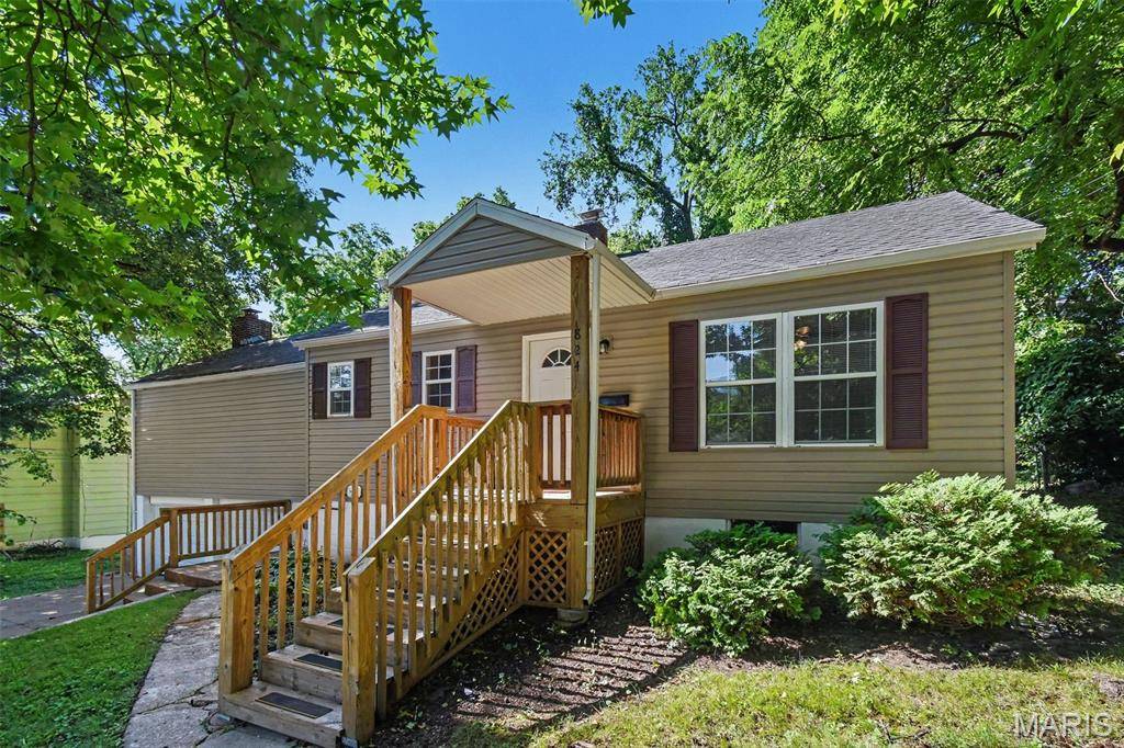 824 N Forest AVE, Webster Groves, MO 63119