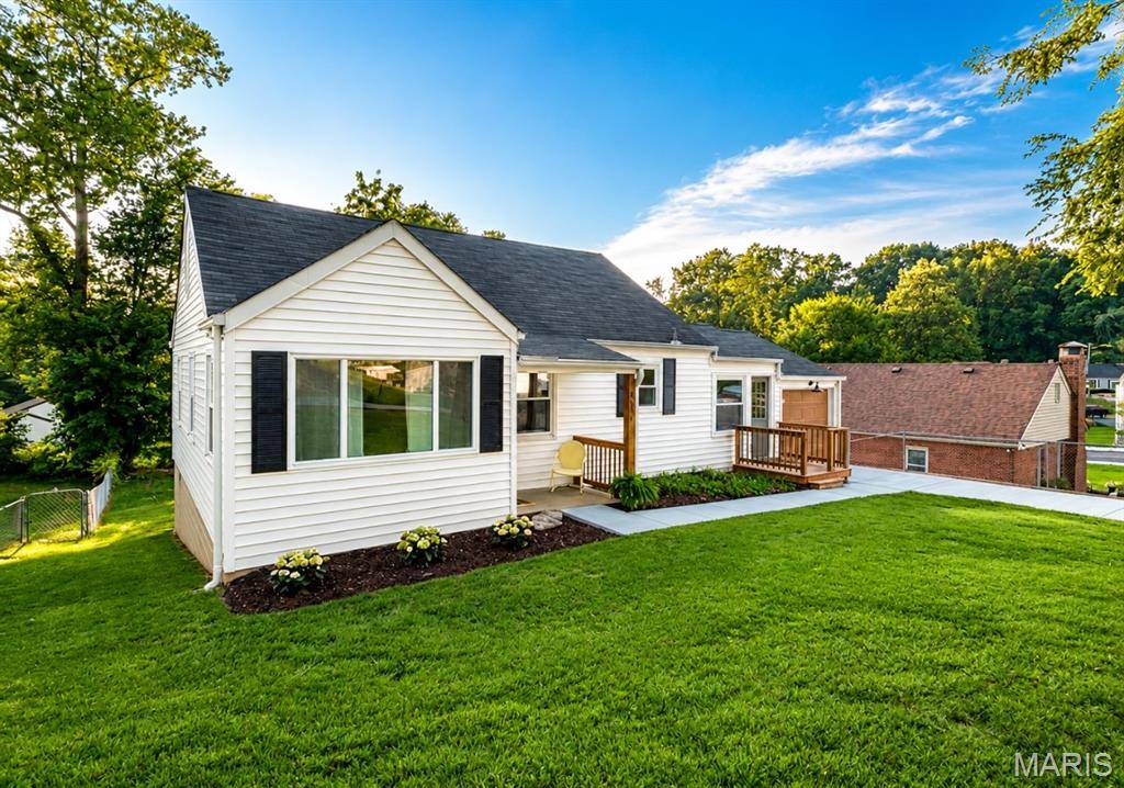 523 N Clay AVE, Ferguson, MO 63135