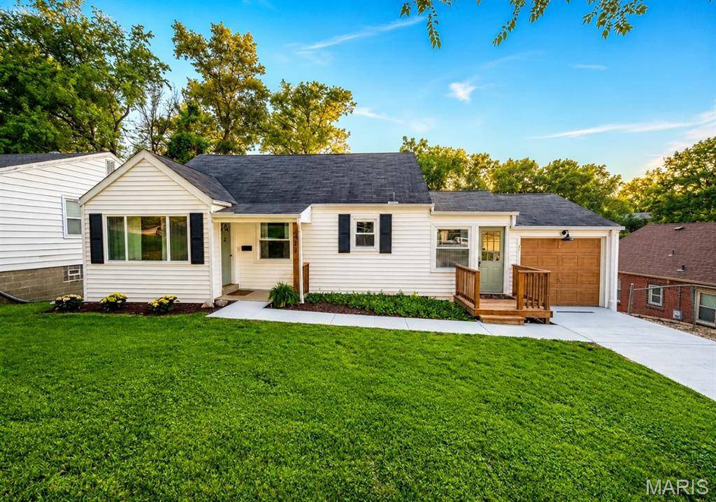 523 N Clay AVE, Ferguson, MO 63135