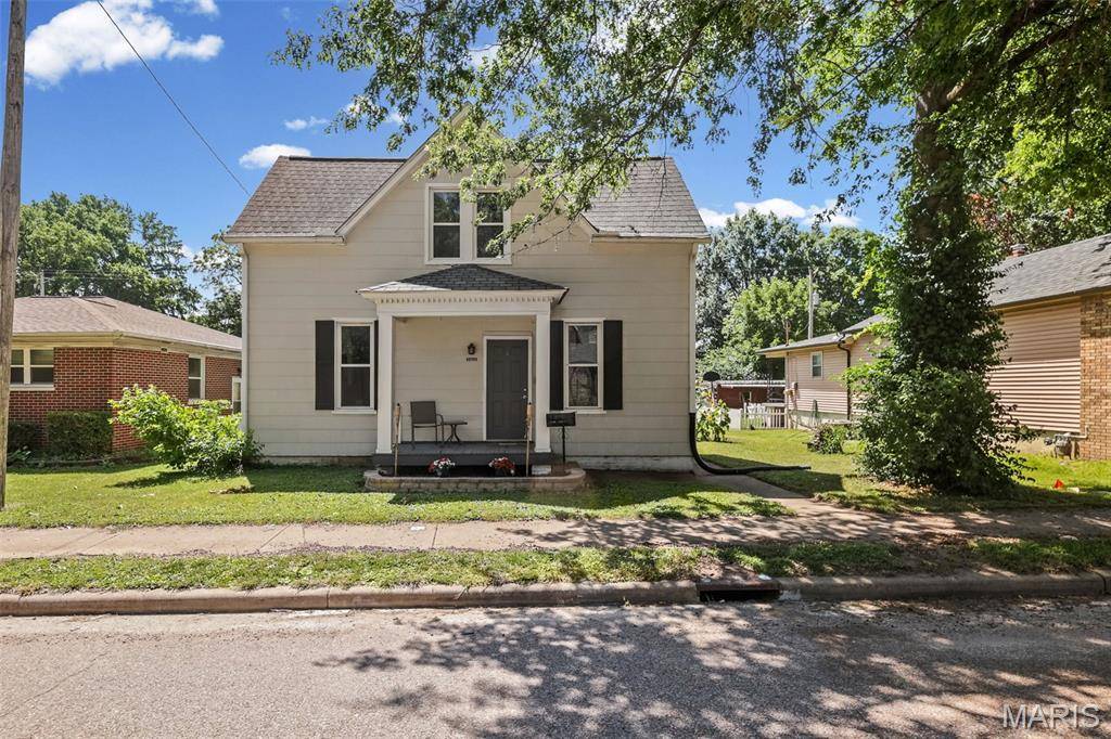 1324 Lebanon AVE, Belleville, IL 62221