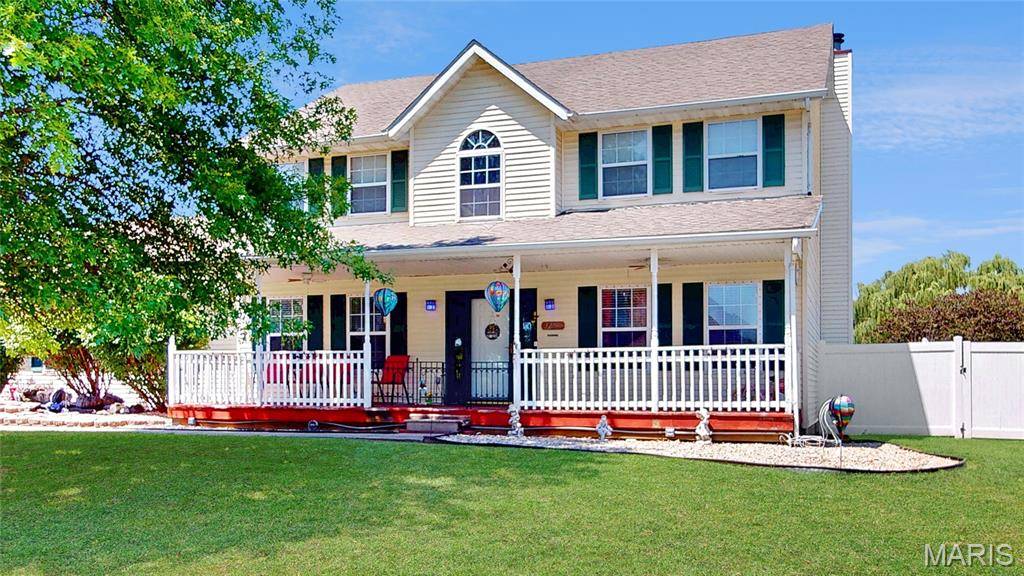 3284 Tanglebrook DR, Belleville, IL 62221
