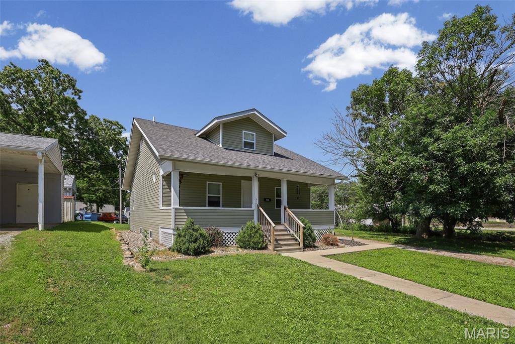 1451 Franklin ST, Carlyle, IL 62231