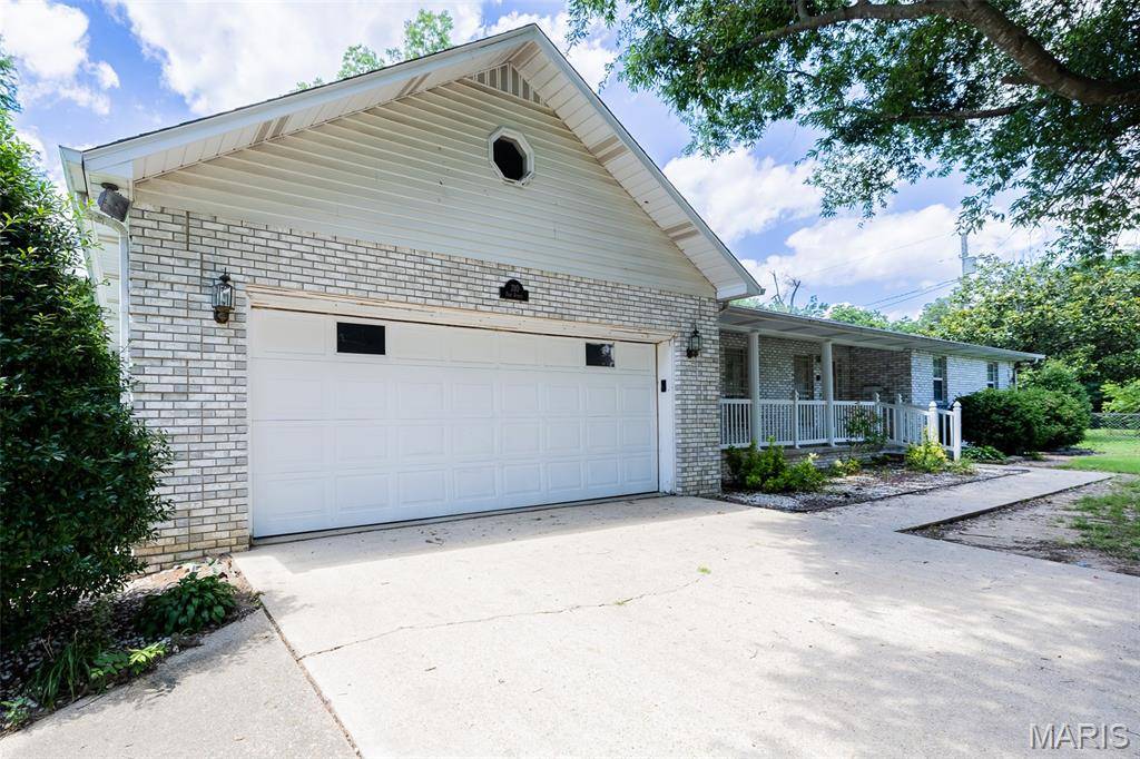 310 Park ST, Campbell, MO 63933