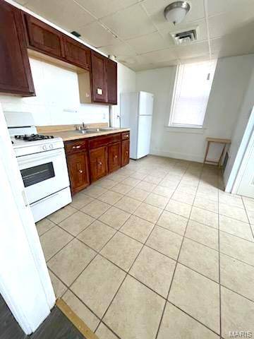 10 S 35TH ST #1, Belleville, IL 62226