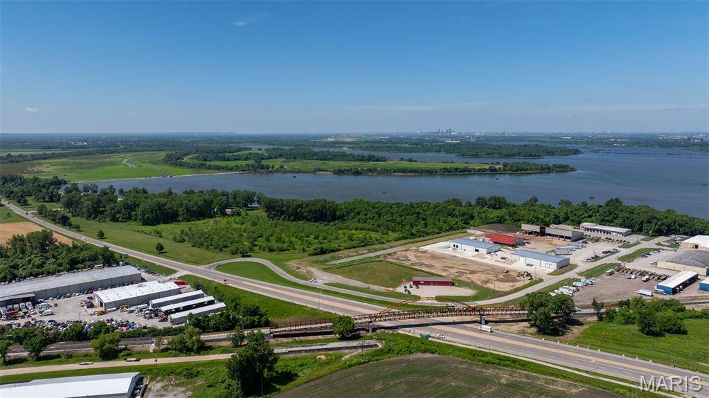 000 State Route 111, Granite City, IL 62040