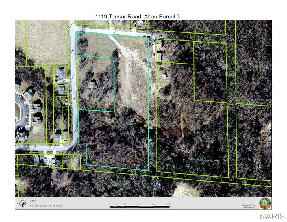 1119 Tonsor RD, Alton, IL 62002