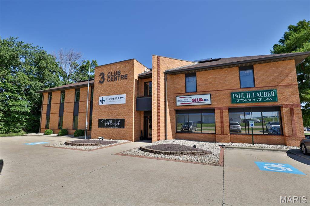 3 Club Centre Suite C, Edwardsville, IL 62025