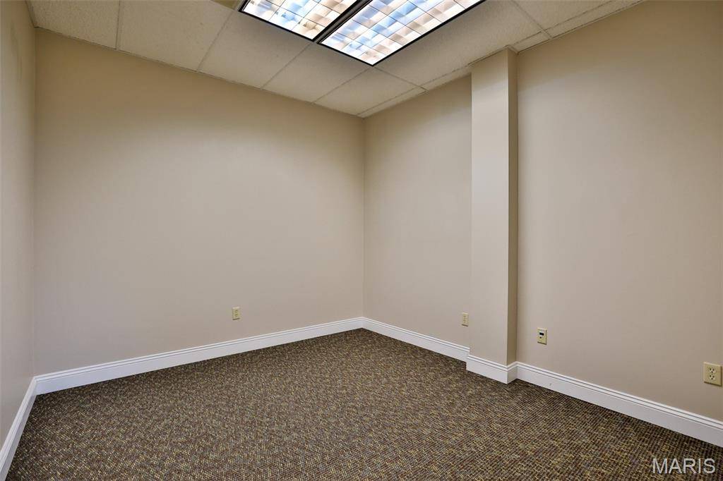 3 Club Centre Suite C, Edwardsville, IL 62025