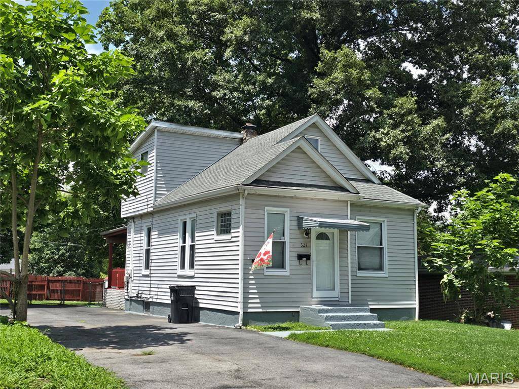 323 N 37th ST, Belleville, IL 62226