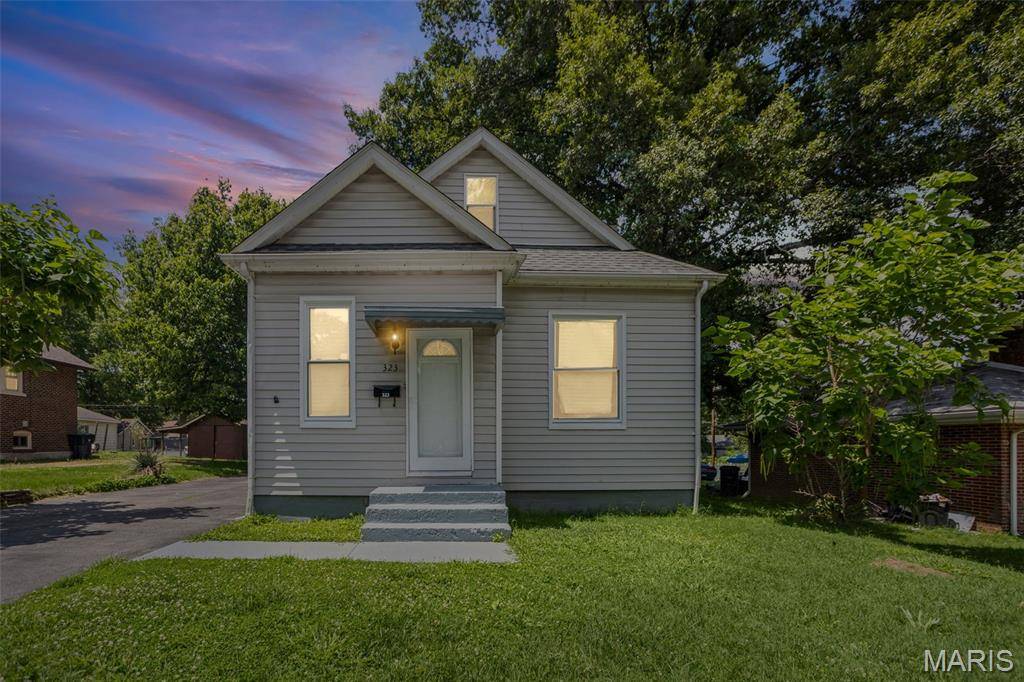323 N 37th ST, Belleville, IL 62226