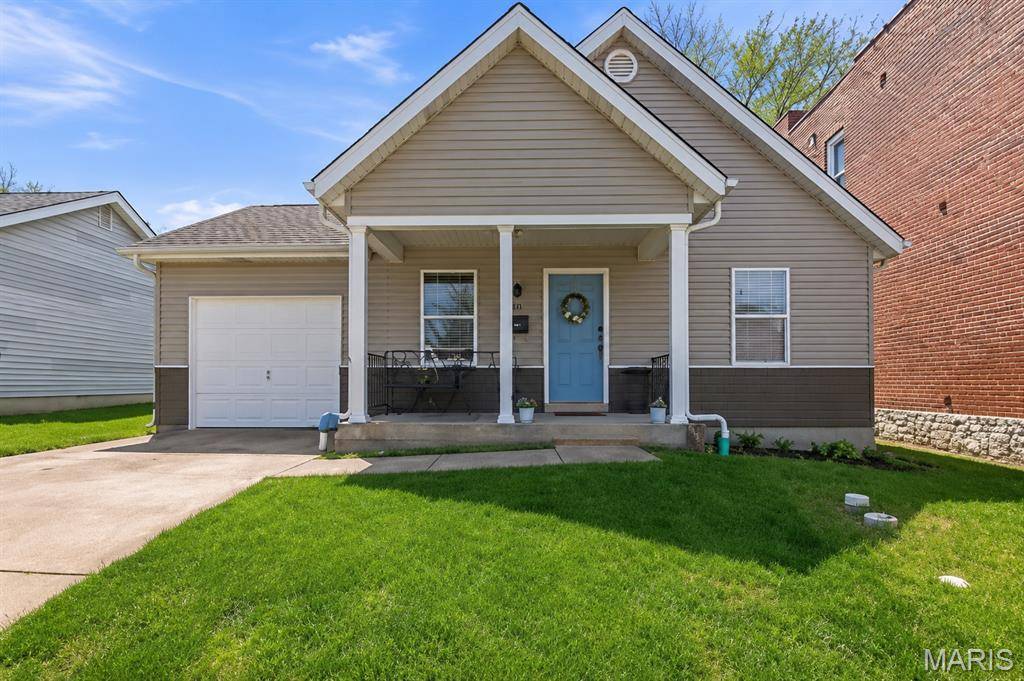 3024 Caroline ST, St Louis, MO 63104