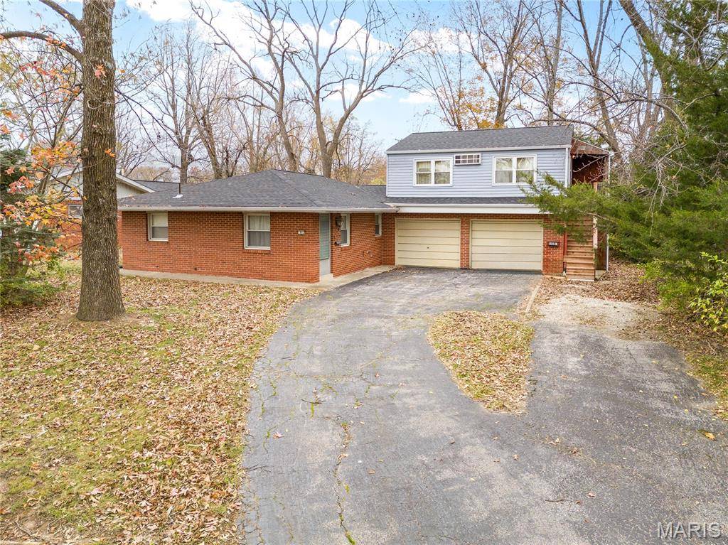 1902 W Highway 50, O'fallon, IL 62269