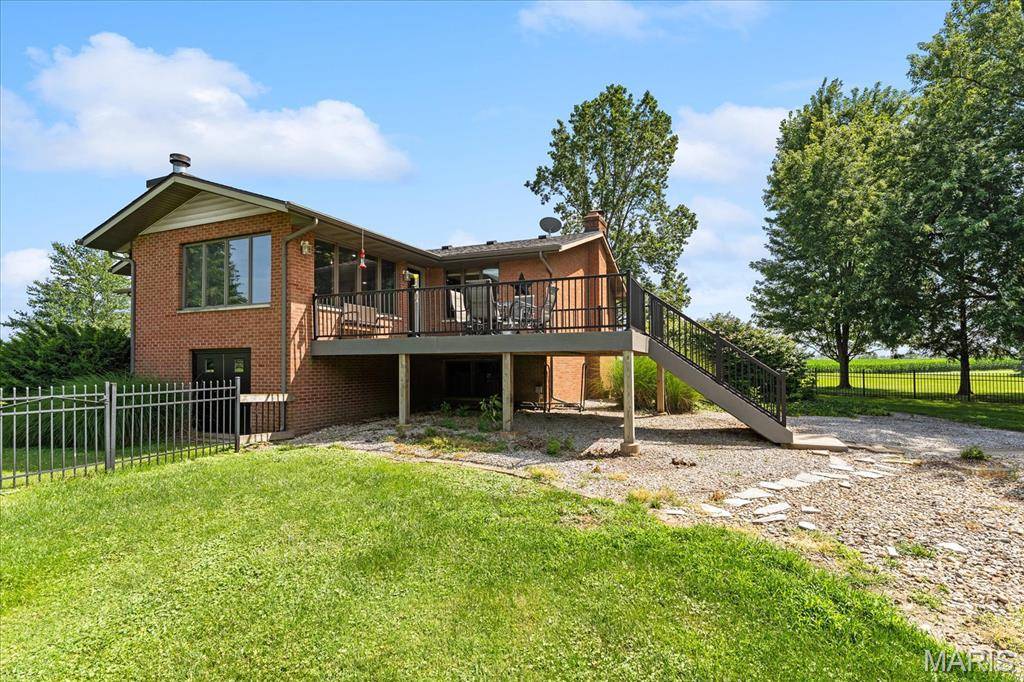 13 Timber Oak DR, O'fallon, IL 62269