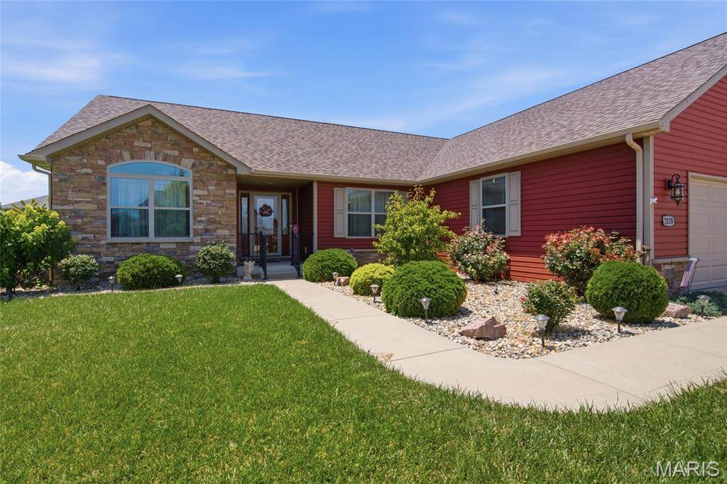 2520 Welsch DR, Shiloh, IL 62221