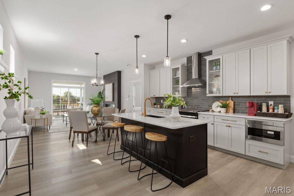 535 Wheatfield CIR, O'fallon, MO 63385