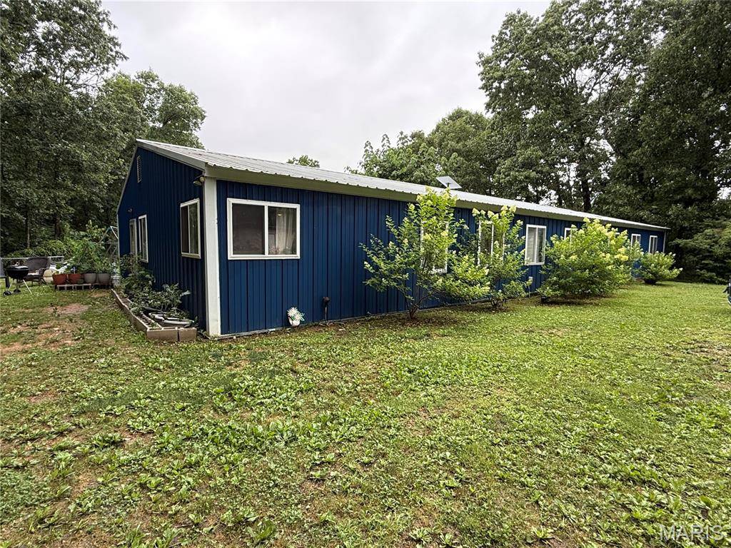 7981 County Road 5090, West Plains, MO 65775
