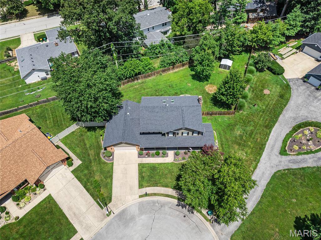 1117 Woodleaf DR, O'fallon, IL 62269