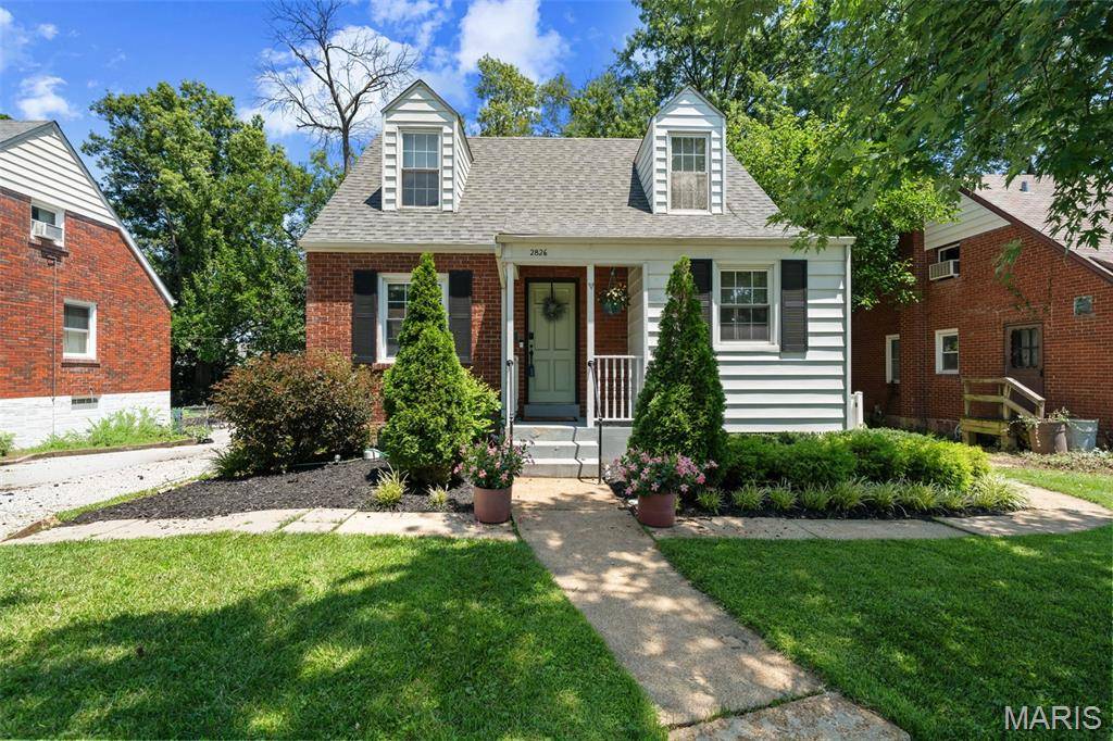 2826 Dunkirk DR, St Louis, MO 63119