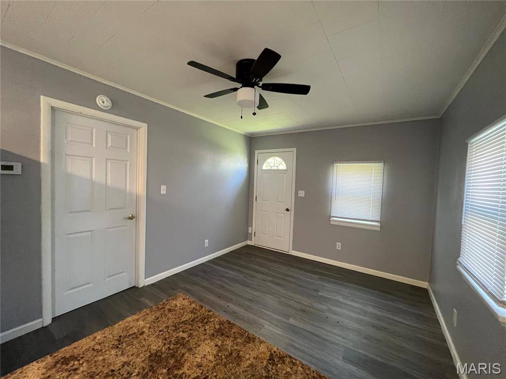 8 N Edison ST, Freeburg, IL 62243
