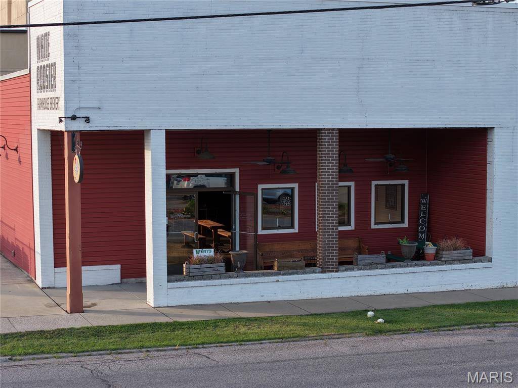 113 W Jackson ST, Sparta, IL 62286