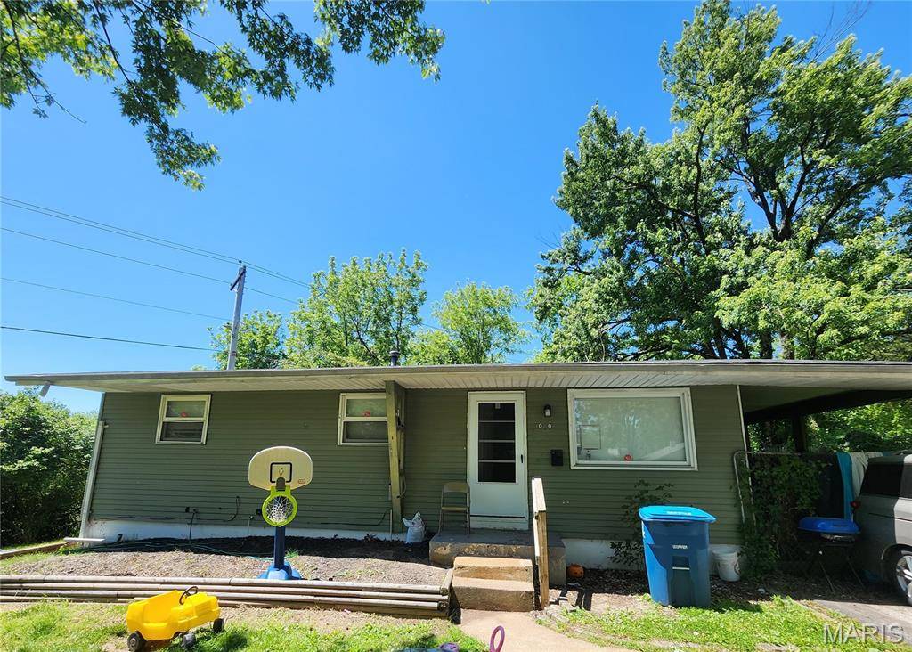 10201 Valley DR, Unincorporated, MO 63137