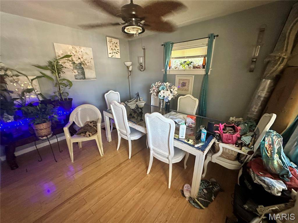 9006 Edna ST, St Louis, MO 63147