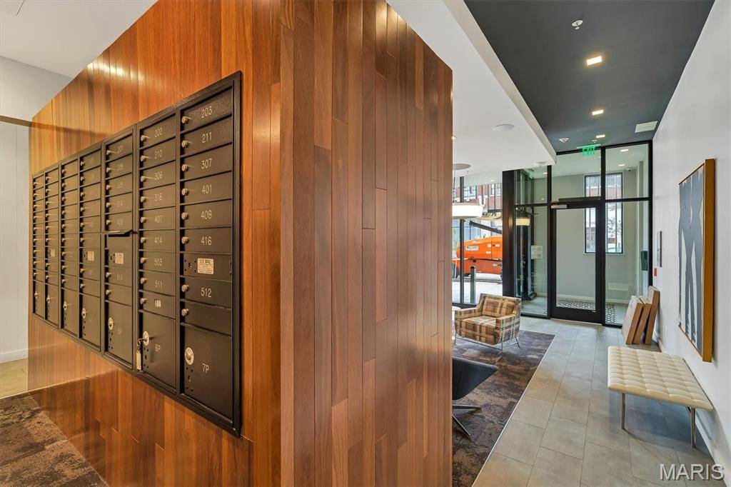 4101 Laclede AVE #202, St Louis, MO 63108