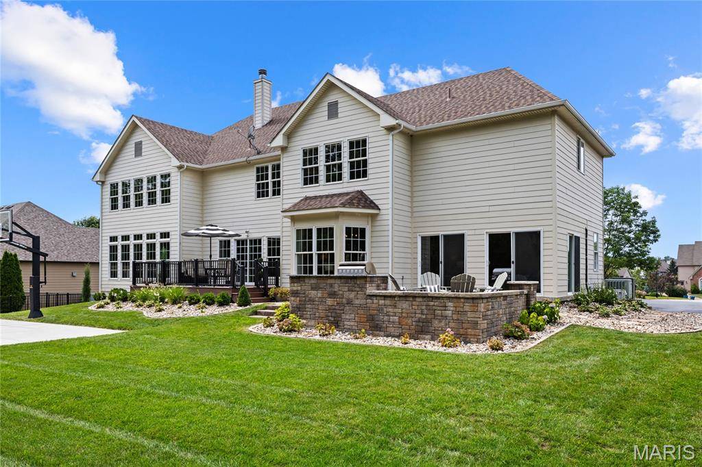 2366 Spring Mill Estates DR, St Charles, MO 63303