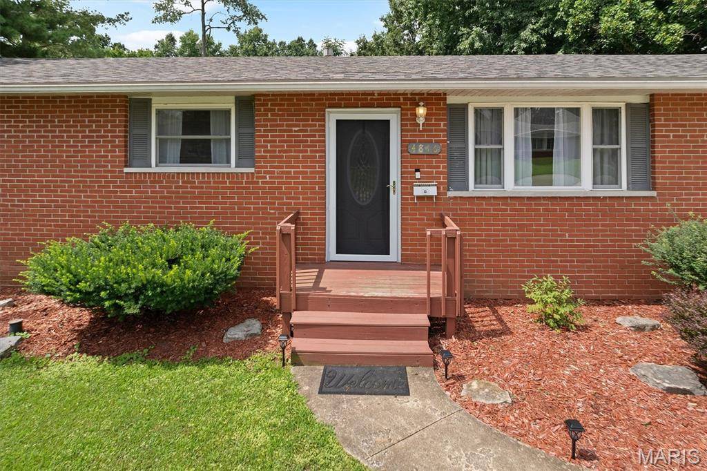 4816 Wick Mor DR, Alton, IL 62002