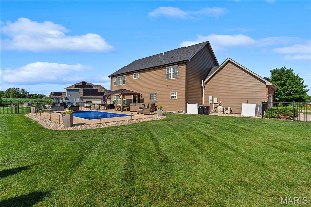 3407 Whistling CV, Swansea, IL 62226