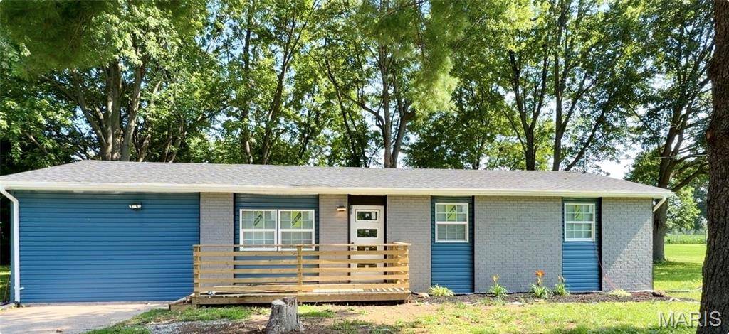 6335 High ST, Moro, IL 62067