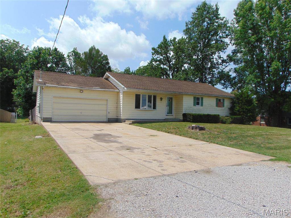 107 W Chestnut ST, Campbell Hill, IL 62916