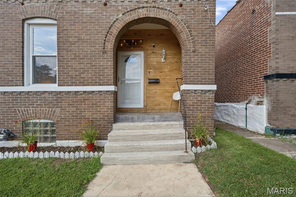 3341 Liberty ST, St Louis, MO 63111