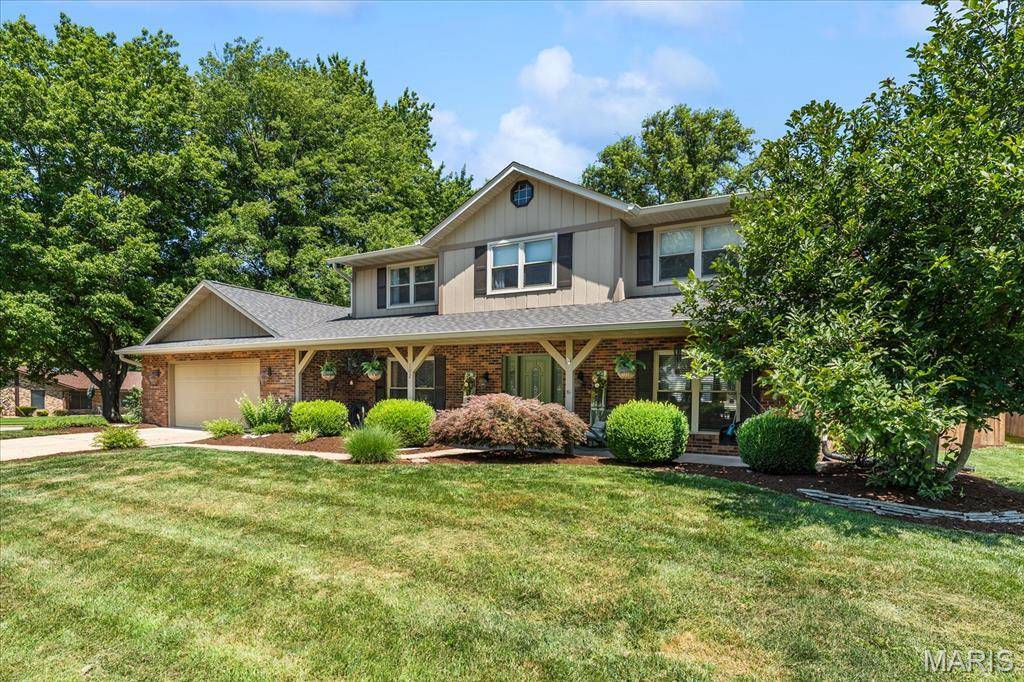 102 E Brittany LN, O'fallon, IL 62269