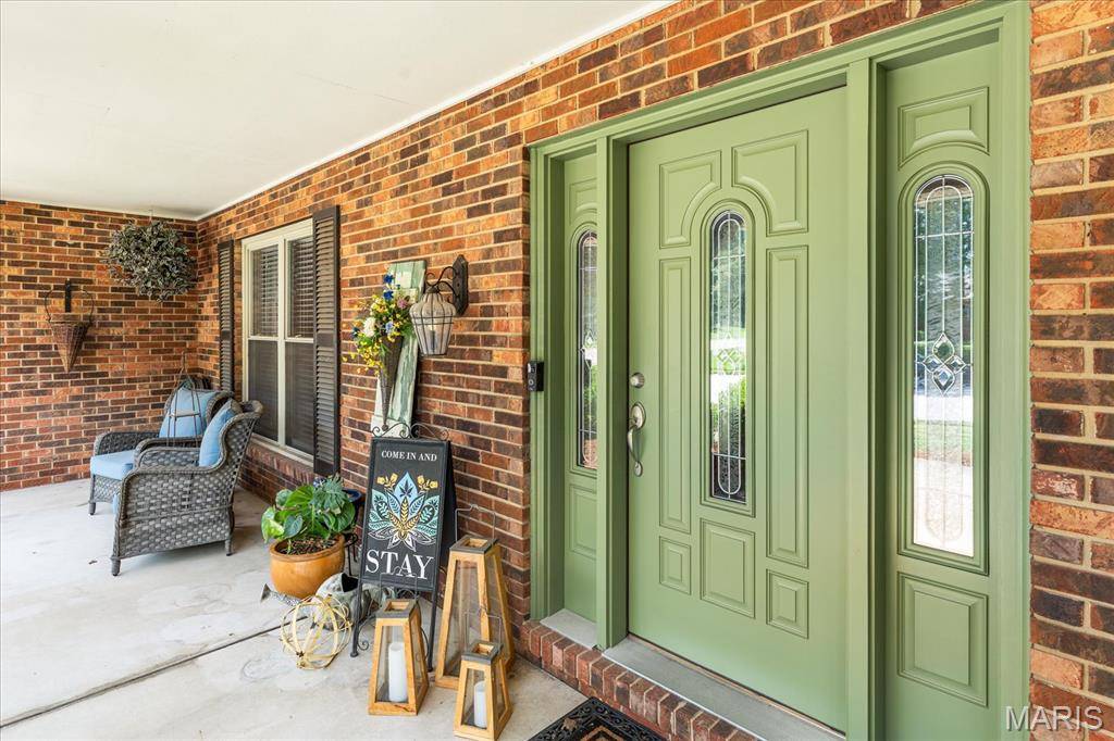 102 E Brittany LN, O'fallon, IL 62269