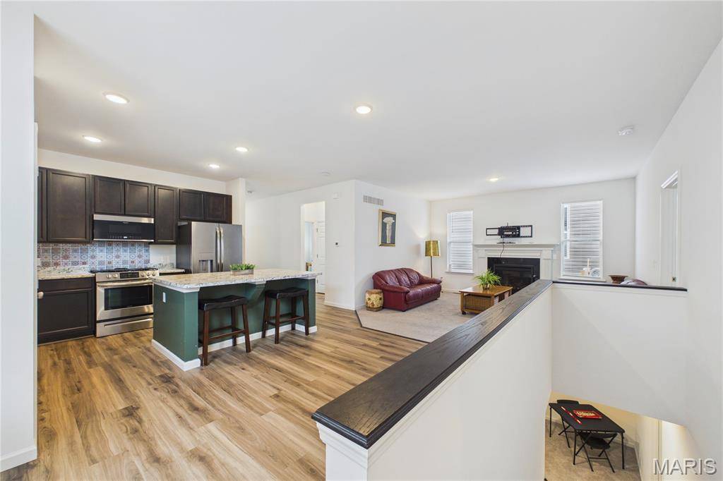 714 Alban ALY, St Charles, MO 63368