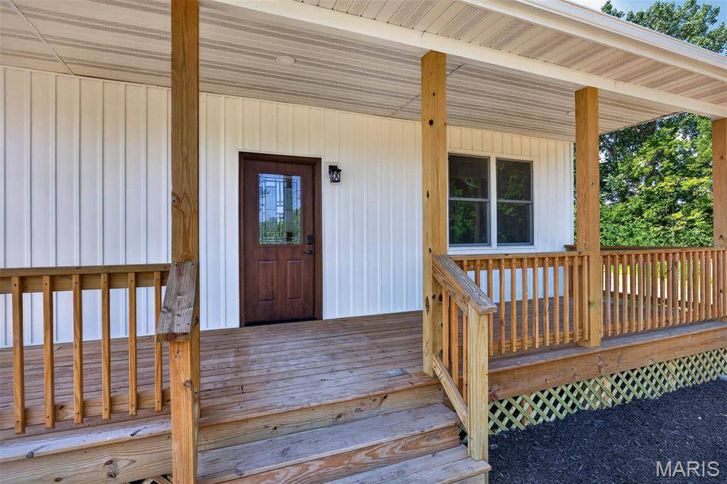 2216 N 15th AVE, Litchfield, IL 62056