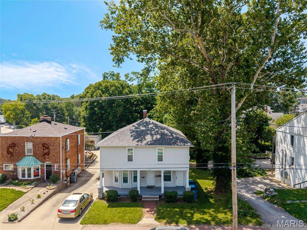 2713 College AVE, Alton, IL 62002