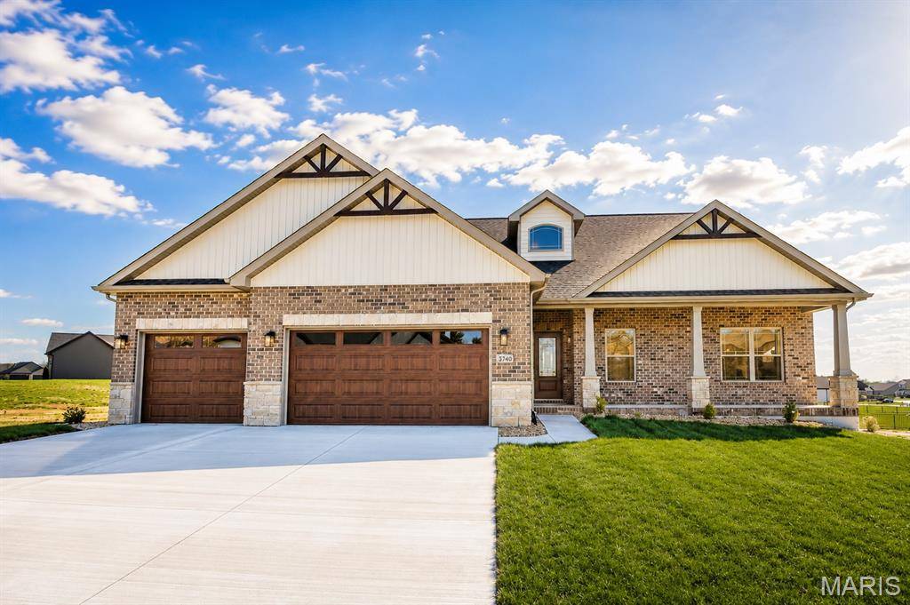 3740 Golfview CIR, Shiloh, IL 62221