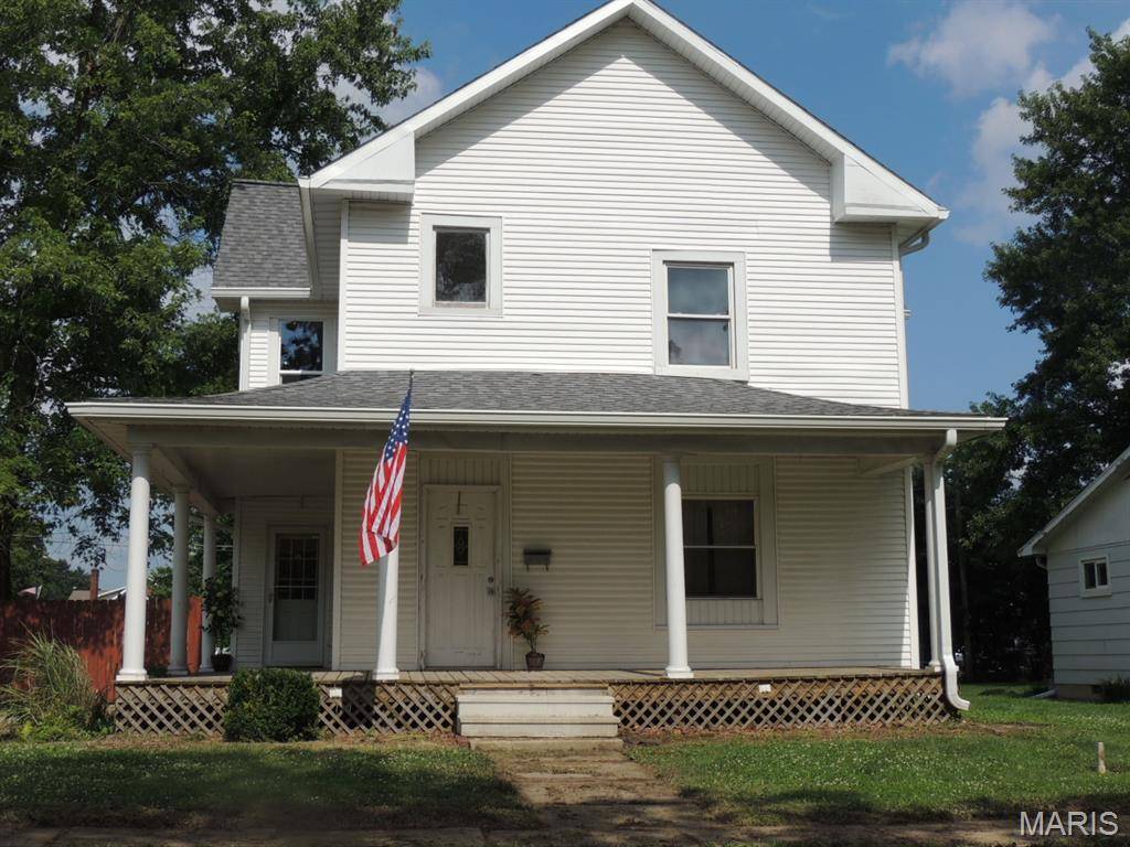 401 S Third ST, Altamont, IL 62411
