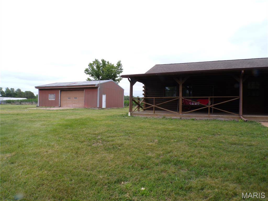3632 State Route 13/27, Pinckneyville, IL 62274