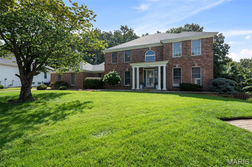 5818 Marromet CT, St Louis, MO 63128