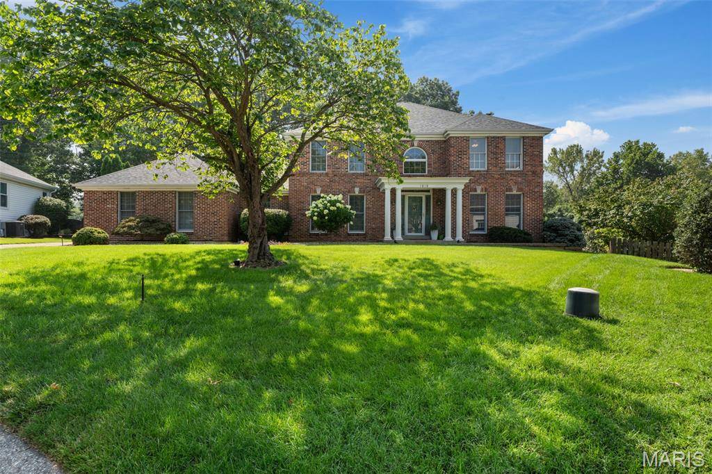 5818 Marromet CT, St Louis, MO 63128